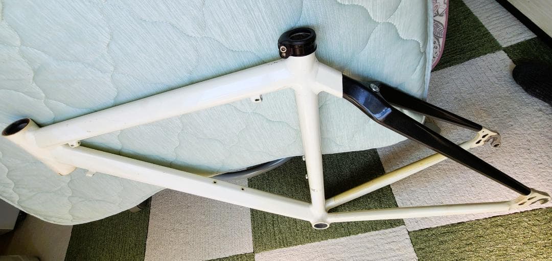 ❖ブリジストン　アンカーフレーム❖700C用　650Bにも