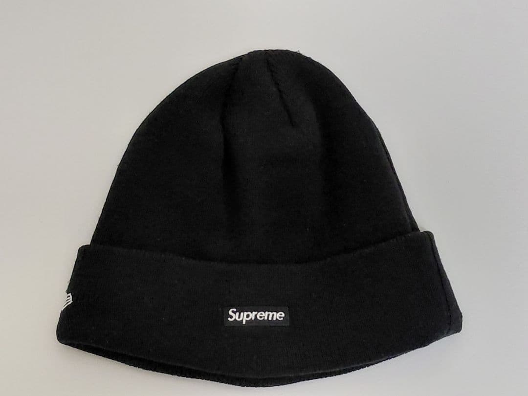 美品　Supreme　New Era　S Logoツノ　Beanie　ブラック
