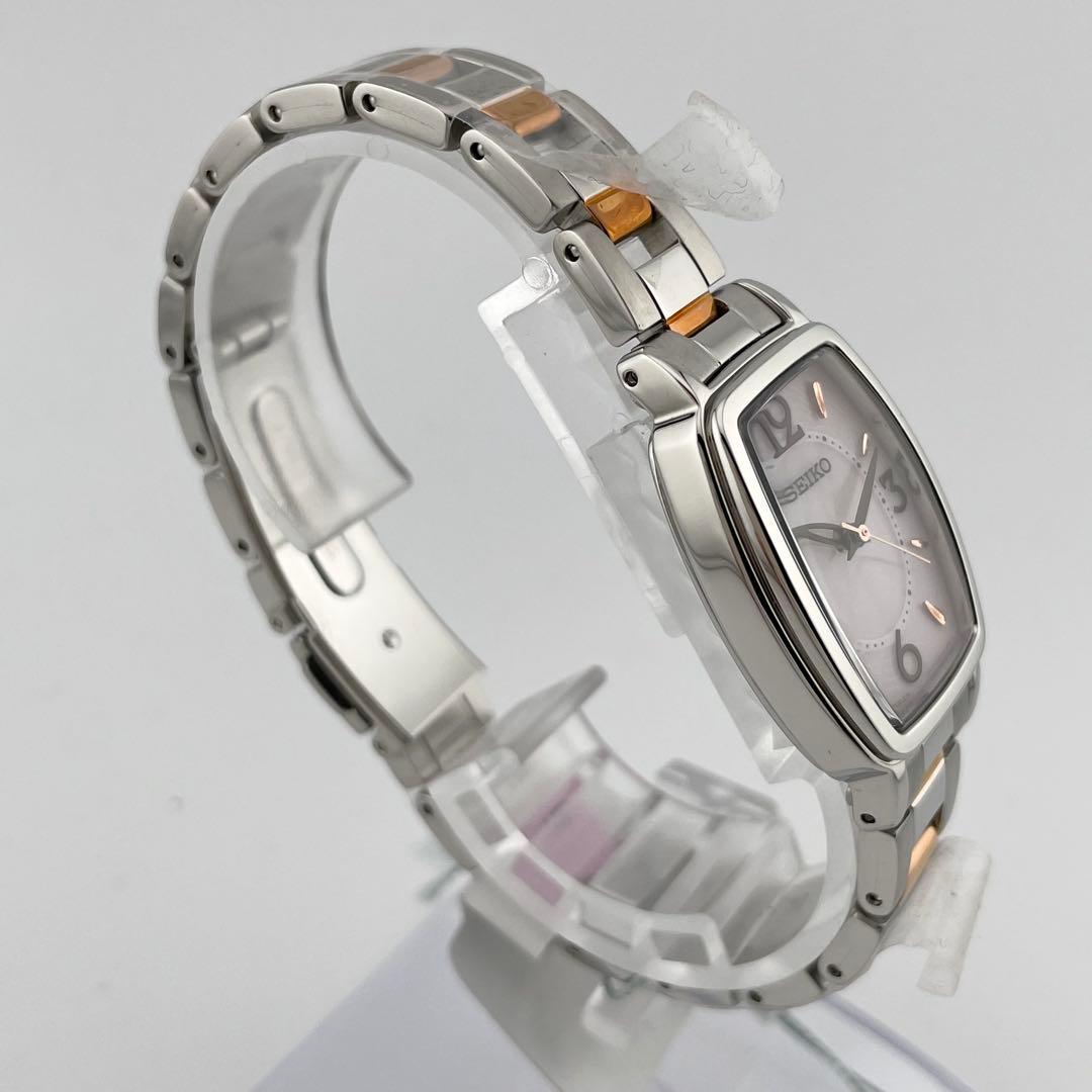 【稼働/未使用級】セイコー　ソーラー　スクエア　腕時計　レディース　ピンク文字盤