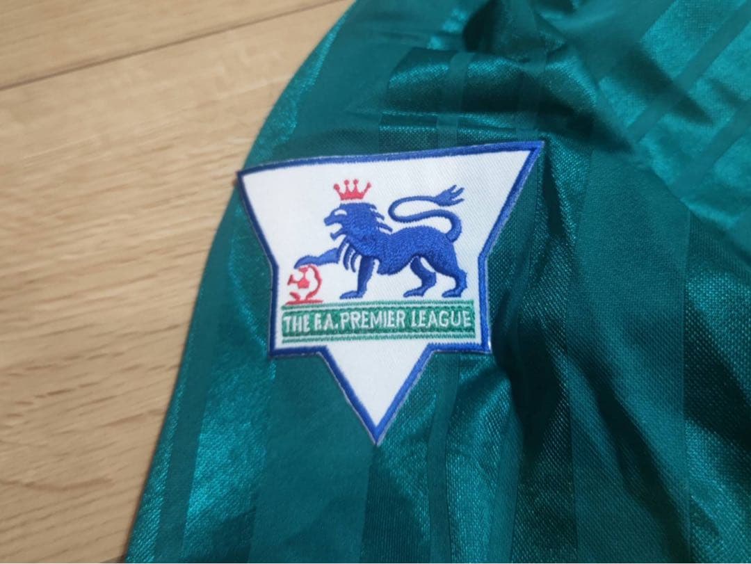 希少！リヴァプールFC 90年代 アウェイユニフォーム adidas