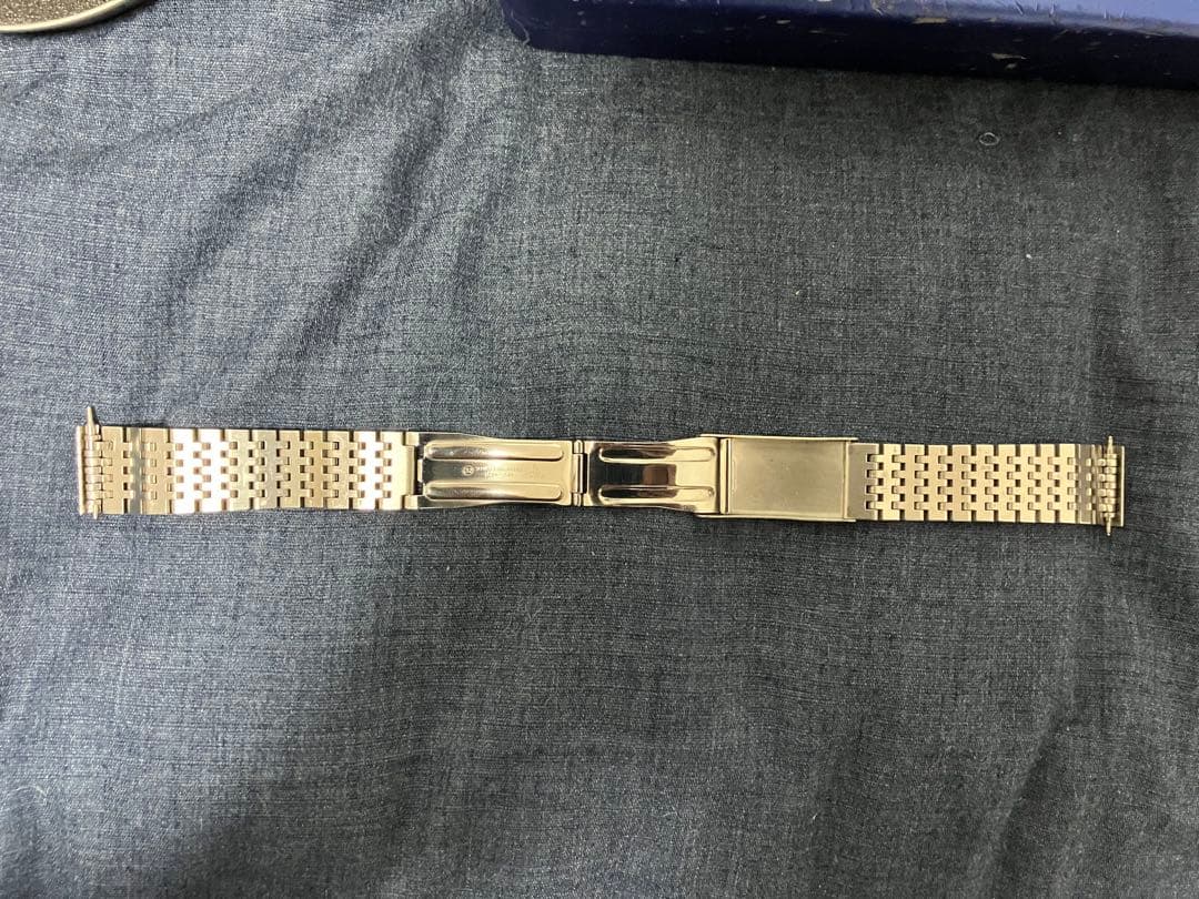 オメガブレス18ミリ