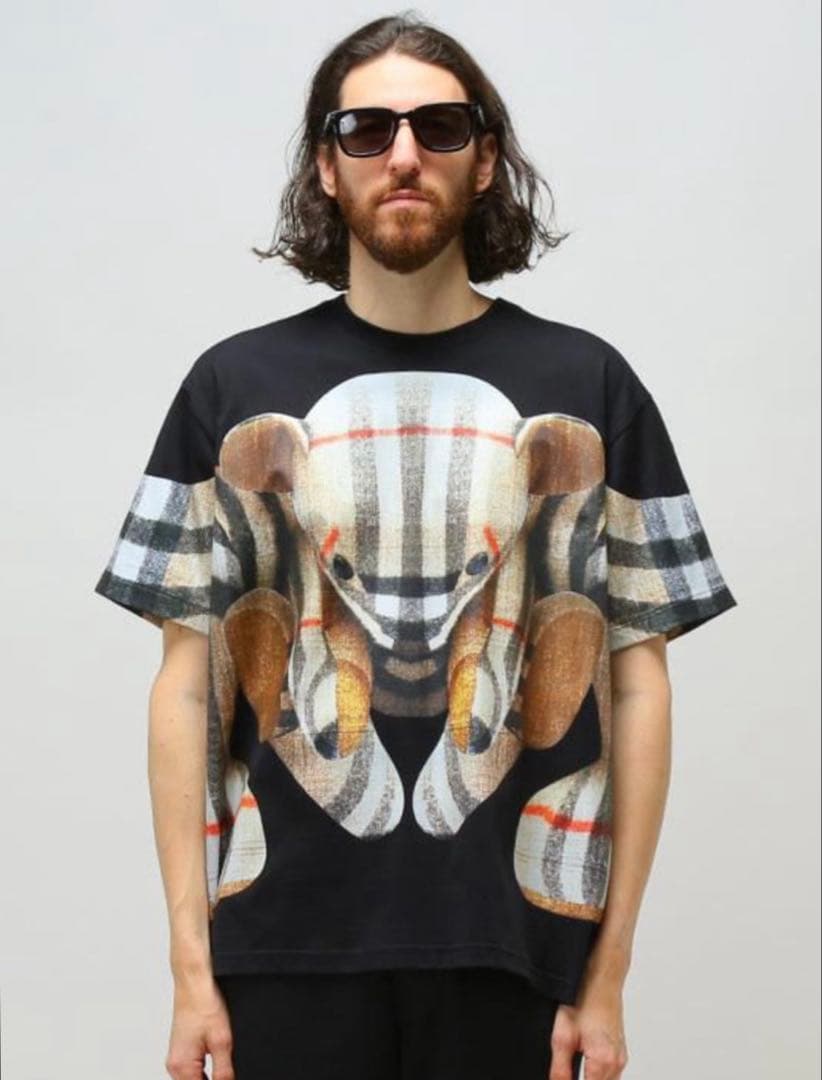 Burberry メンズ　ベアー　Tシャツ