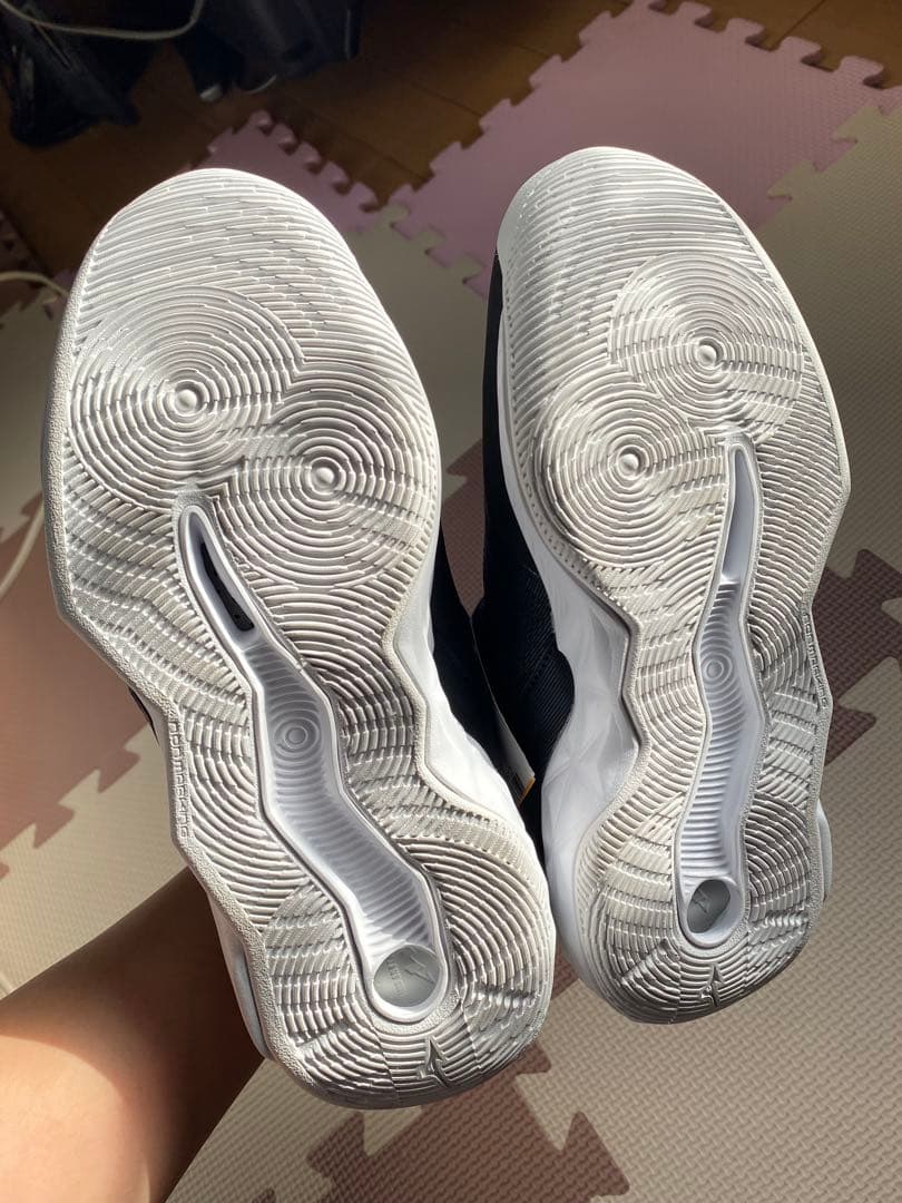 【美品】ミズノ ウェーブディメンション バレーボールシューズ