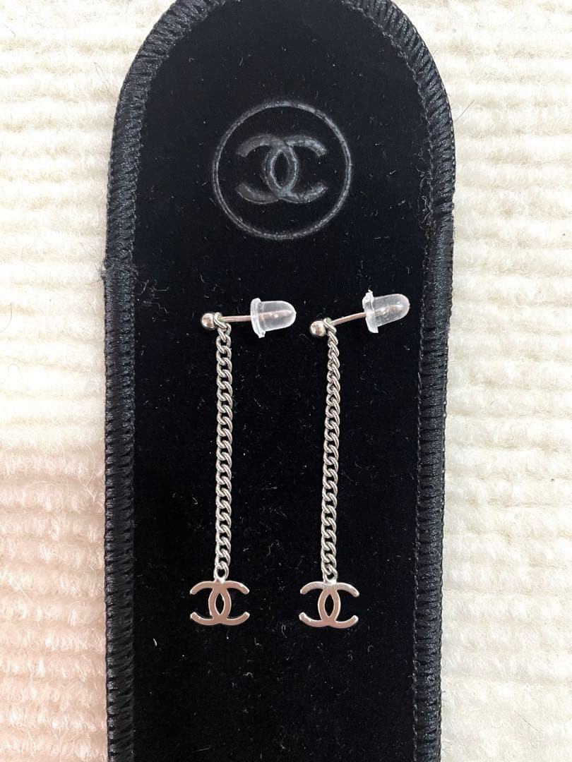 シャネル チェーンピアス　ノベルティ