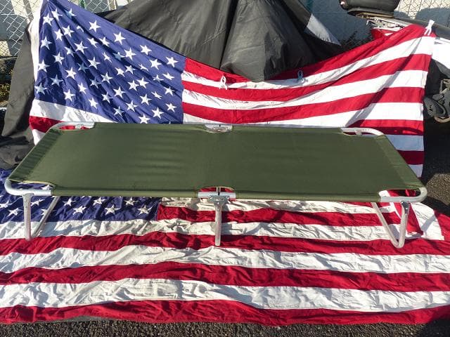 米軍放出品　折り畳みコット フォールディングコット 簡易ベッド アウトドア 02