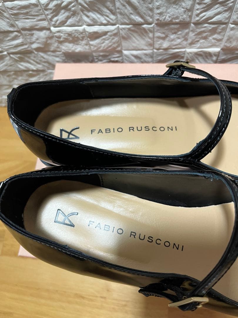 美品ファビオルスコーニ　スクエアトゥブラックエナメルマリージェーンシューズ　38