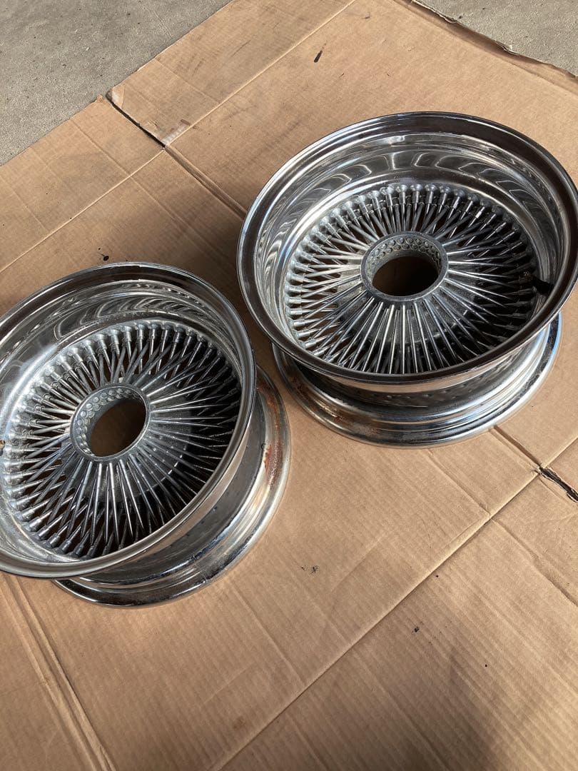 ワイヤーホイール　送料込み！！
