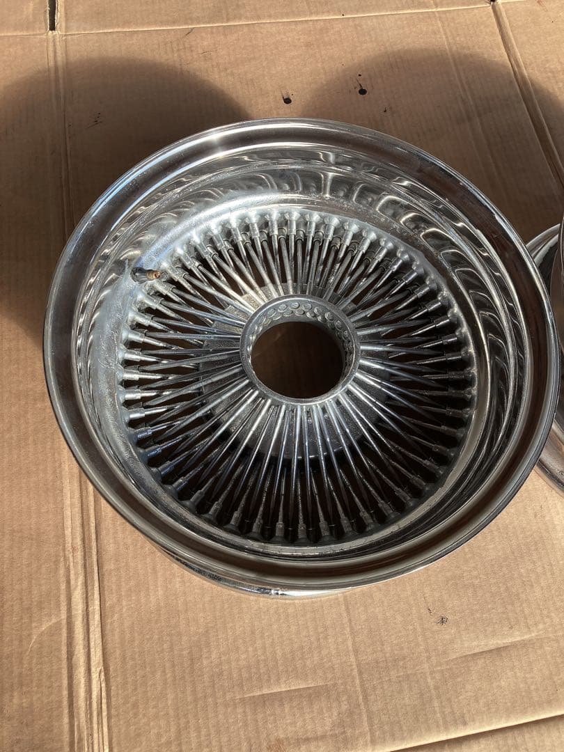 ワイヤーホイール　送料込み！！