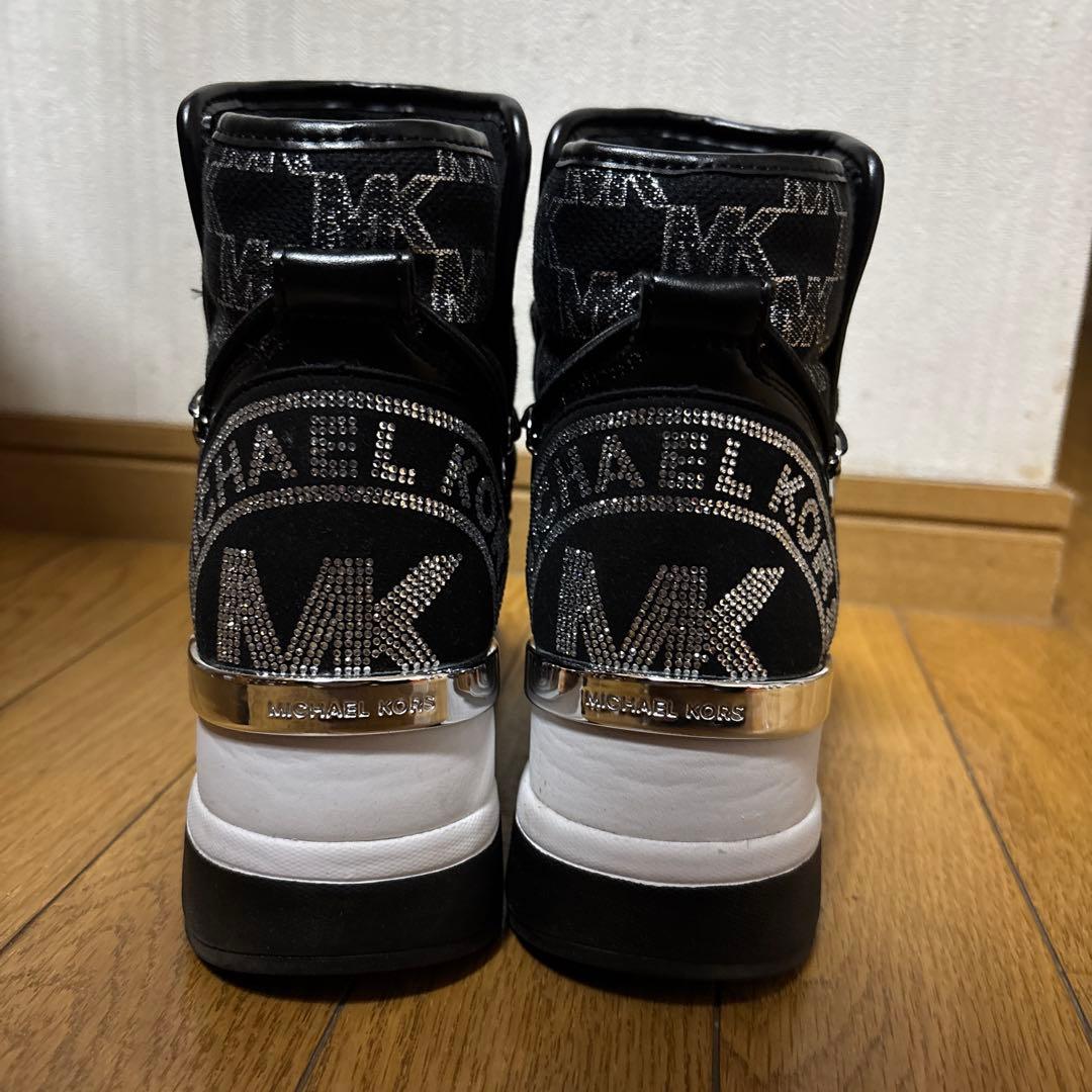 マイケルコース　ハイカットスニーカー