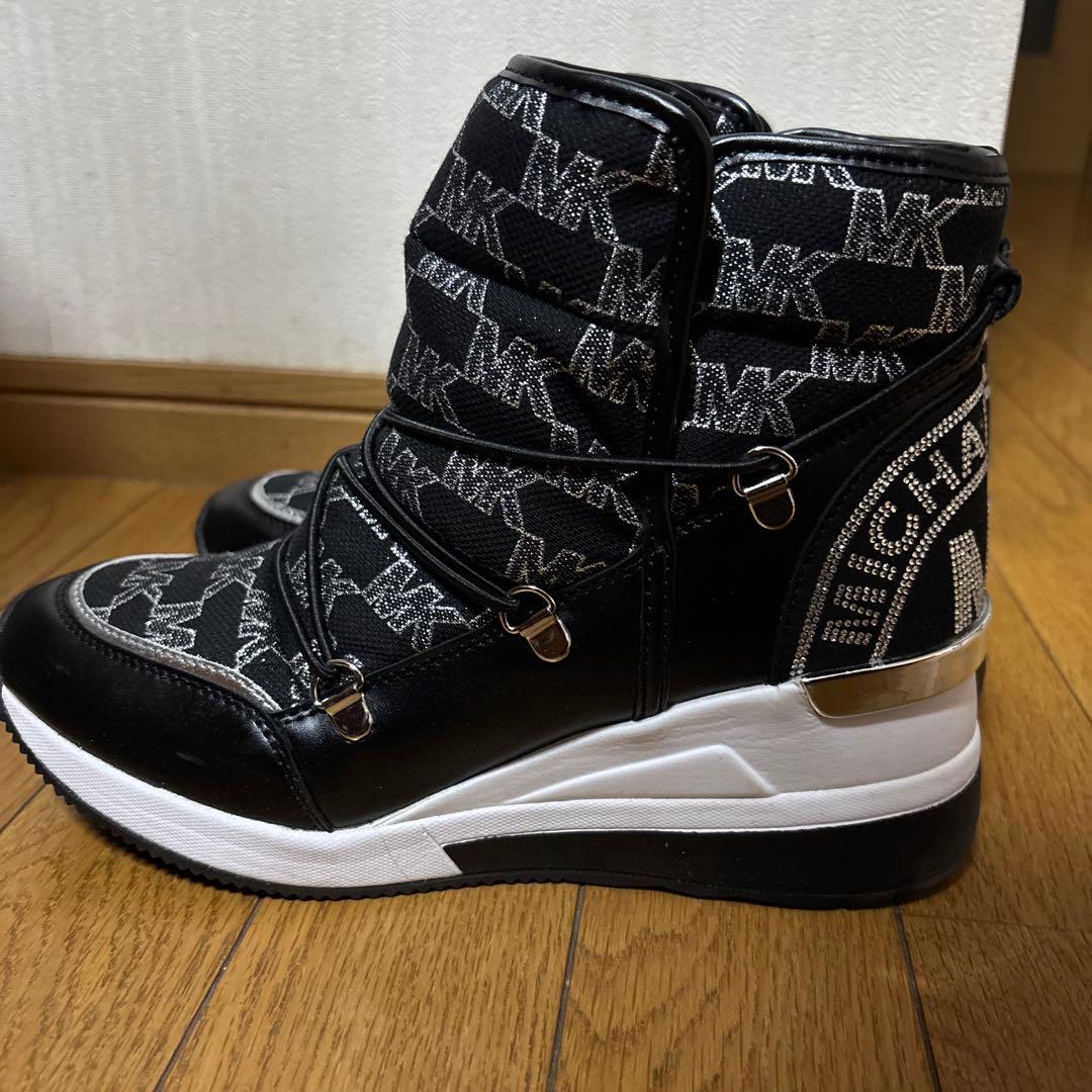 マイケルコース　ハイカットスニーカー