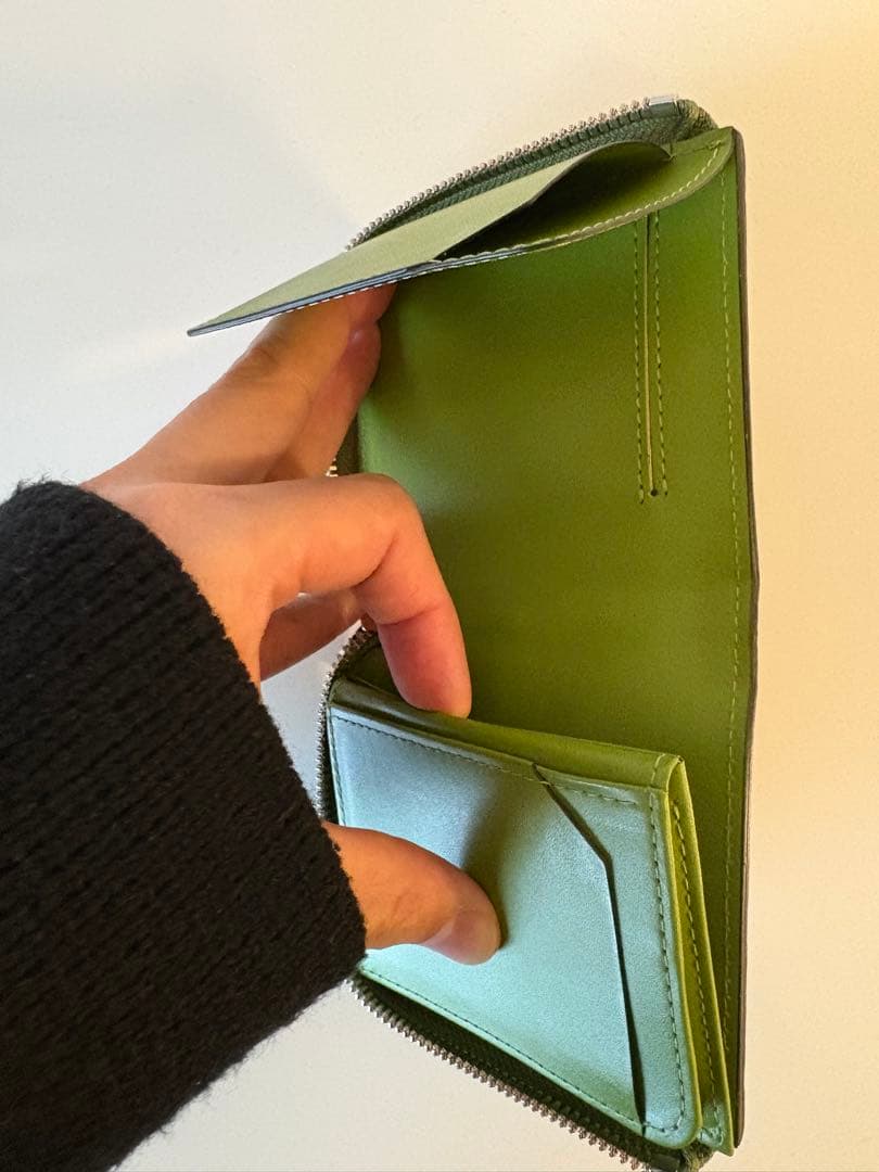 ITTI　イッチ　財布　(LIGHT GREEN)