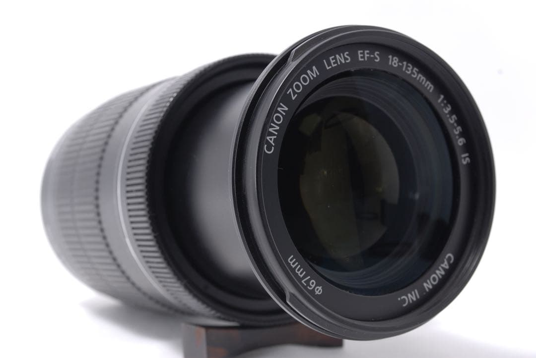 Canon EF-S 18-135mm F3.5-5.6 IS ★美品