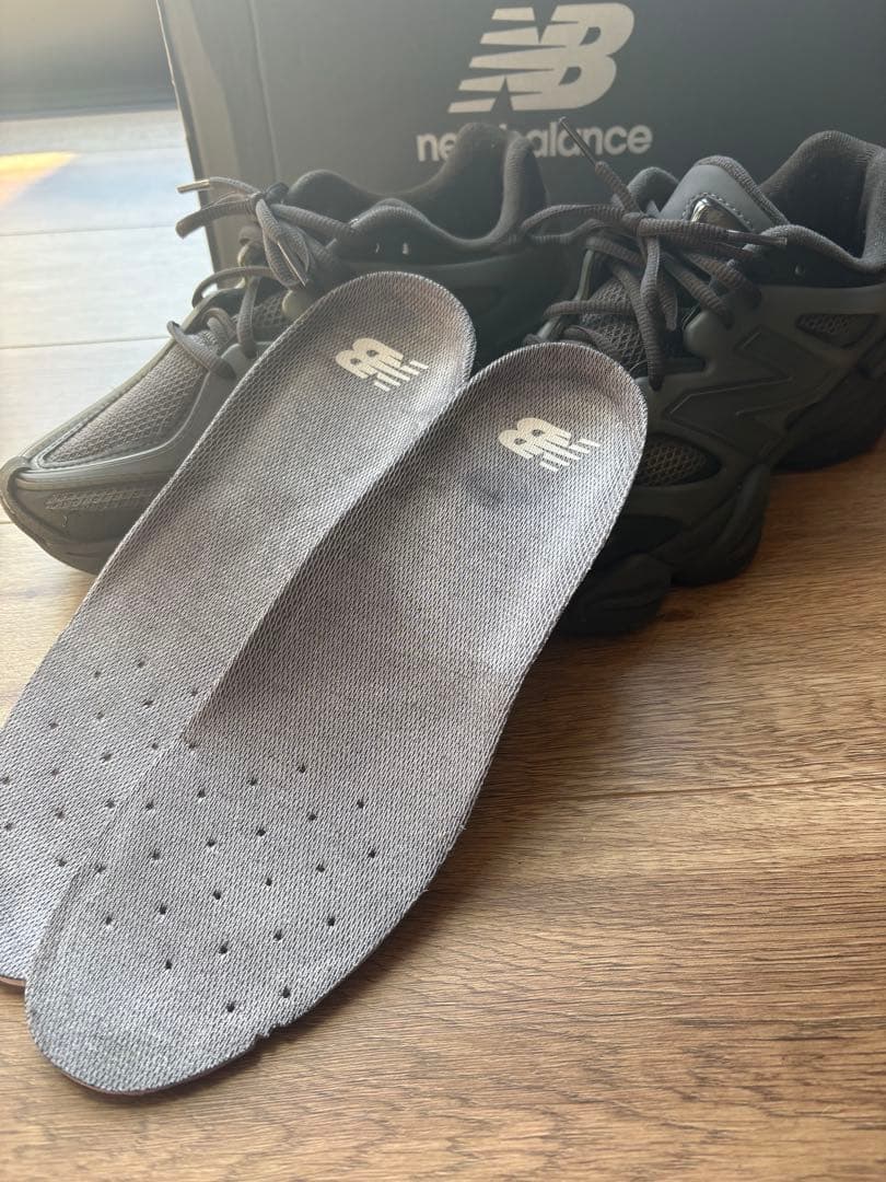 靴 New Balance U90601AA 24cm