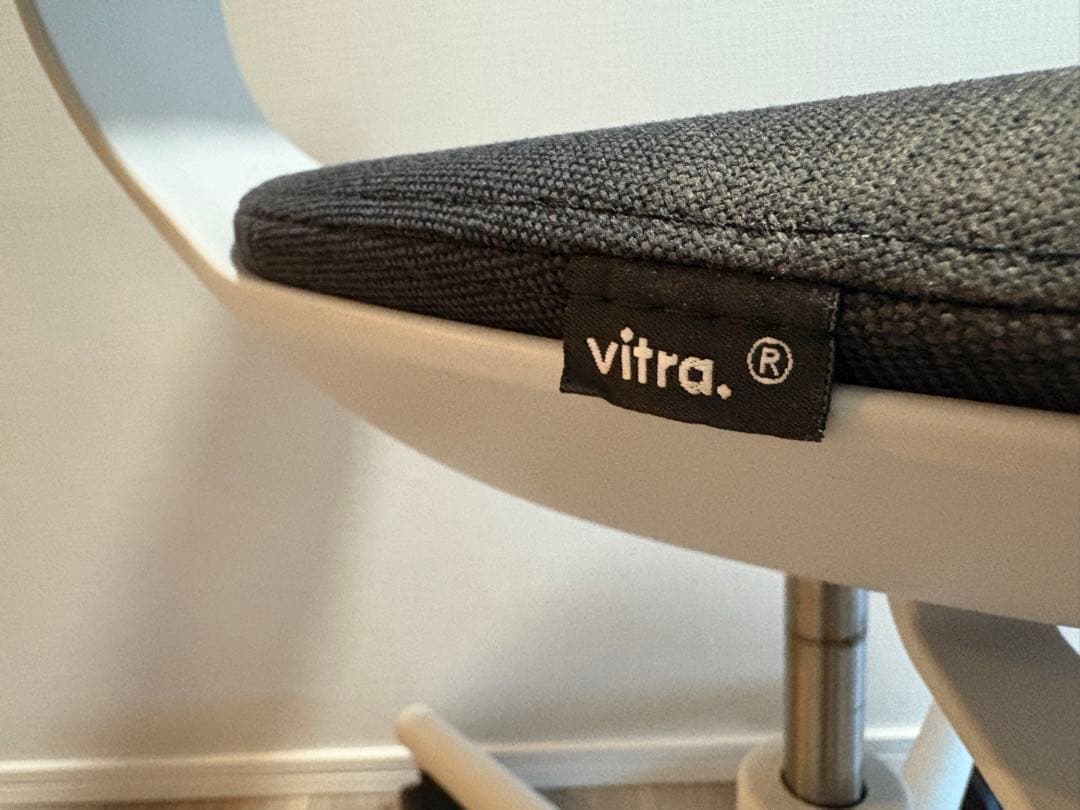 【モグラ】Vitra Rookie ヴィトラ ルーキー