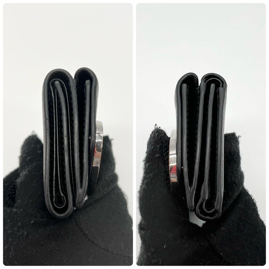 近年モデル✨DIESEL　三つ折り財布　Dロゴ　レザー　ブラック　コンパクト