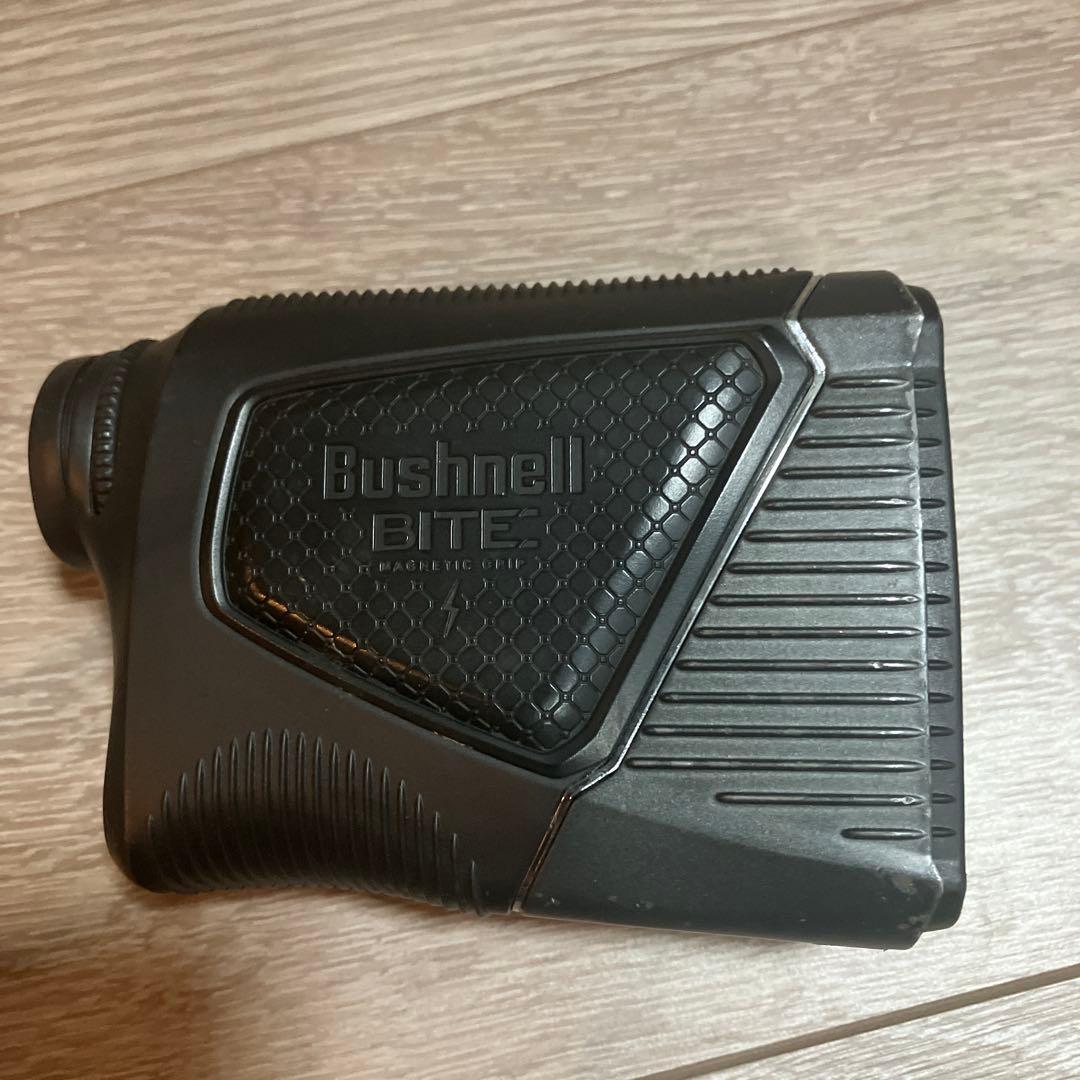 ゴルフ距離計　Bushnell. pRO XE