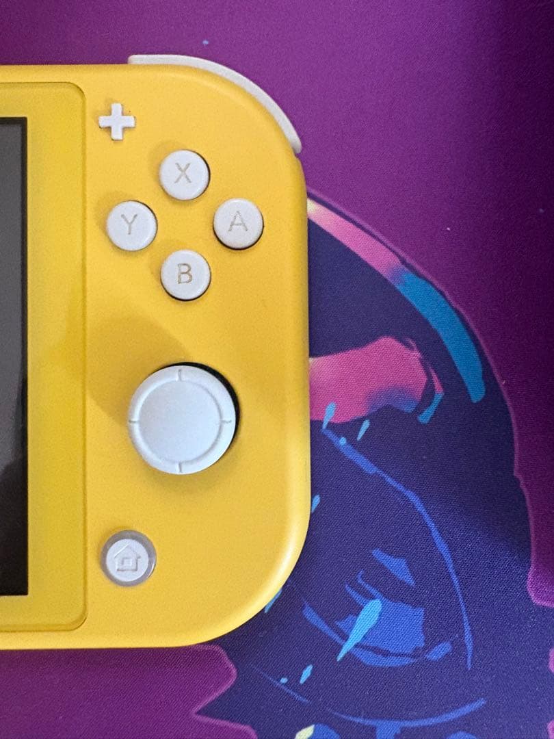 Nintendo Switch Lite イエロー 本体のみ　箱お付け可能