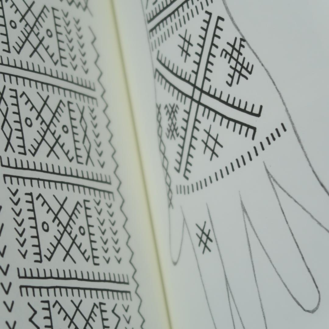 セール！　洋書 　Berber Tattooing　モロッコ アトラス　タトゥー