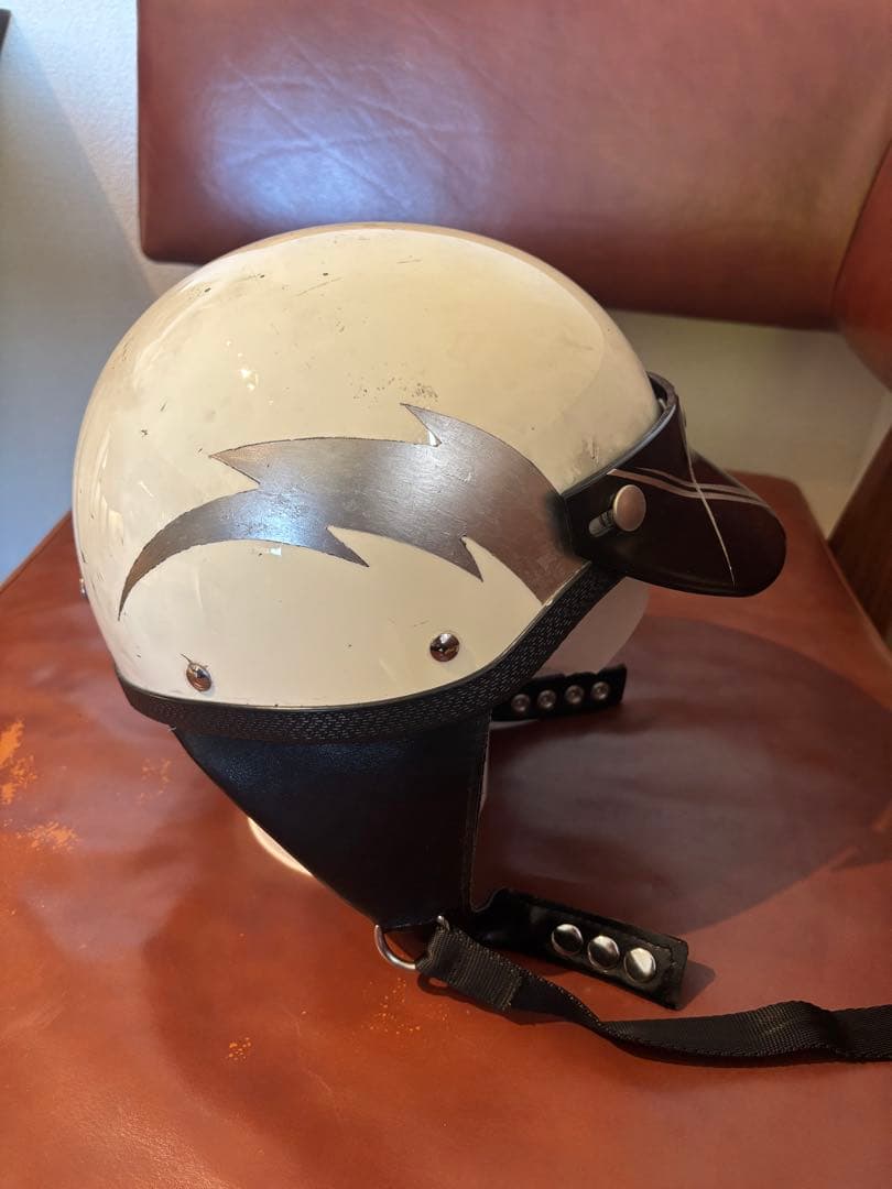 バーストヘルメット　ショベル　チョッパー　ショーティー　burst shorty