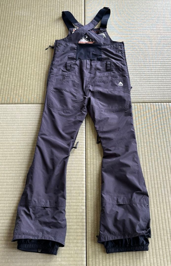 美品！BURTON スノーボード　ビブパンツ　Gore-Tex Sサイズ