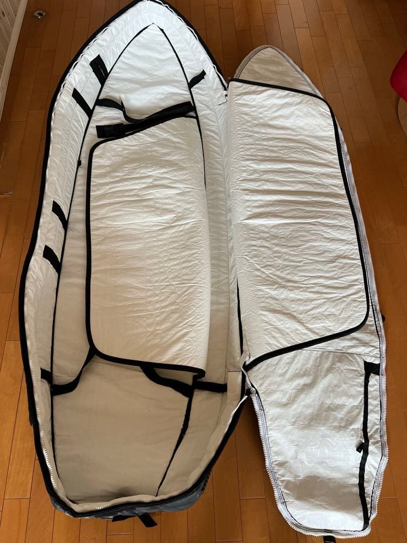 Creatures サーフボードケース ブラック　3枚用