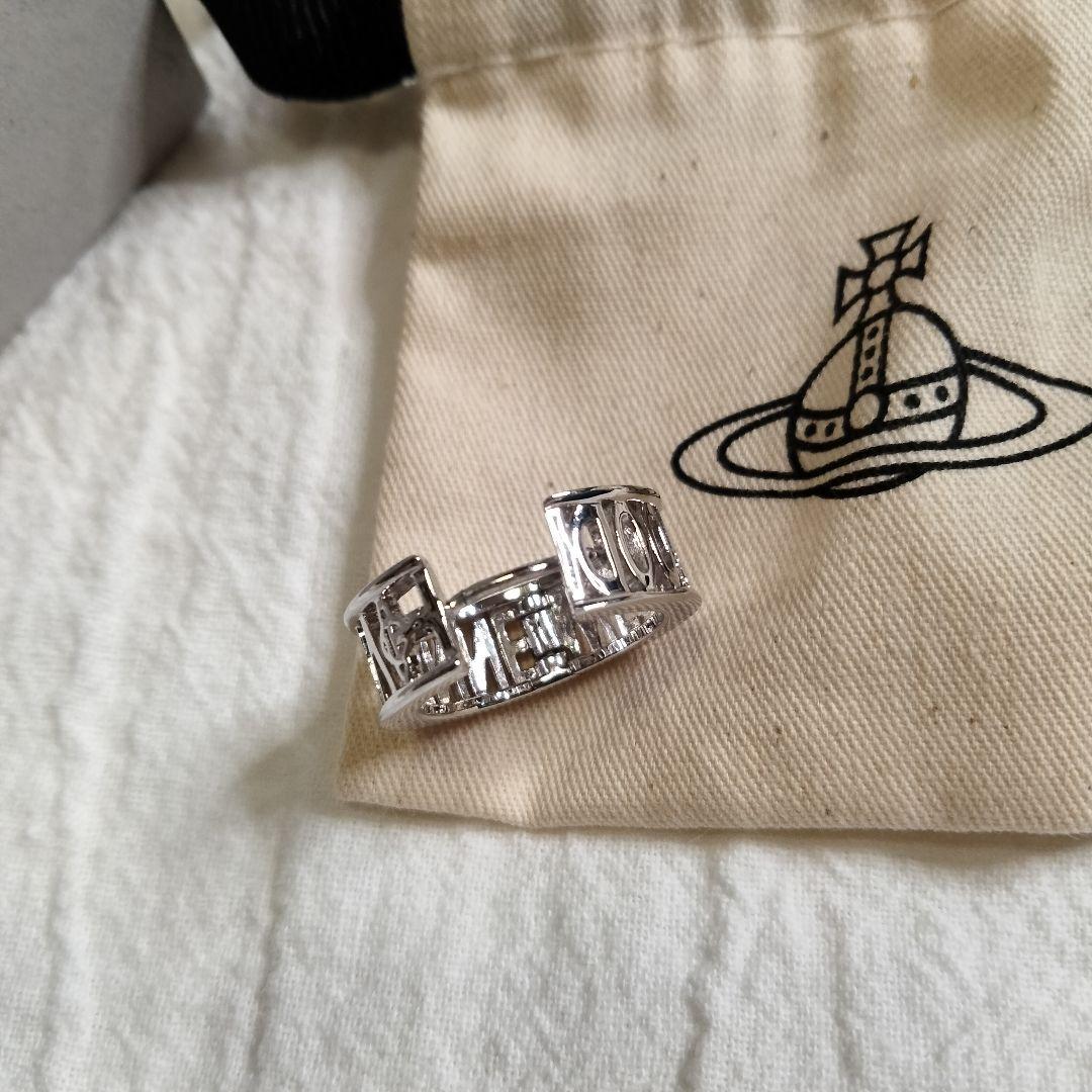 ●Vivienne WestwoodWESTMINSTER シングルフープピアス