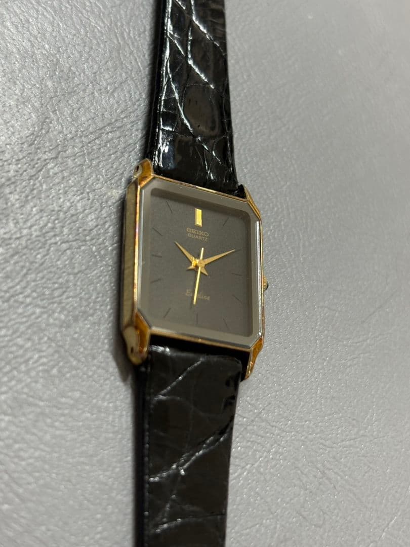 SEIKO Dolce 腕時計　不動　1221-1090R