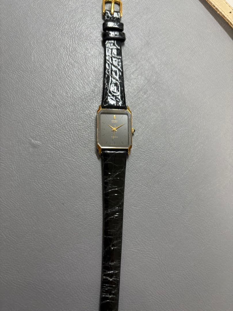 SEIKO Dolce 腕時計　不動　1221-1090R