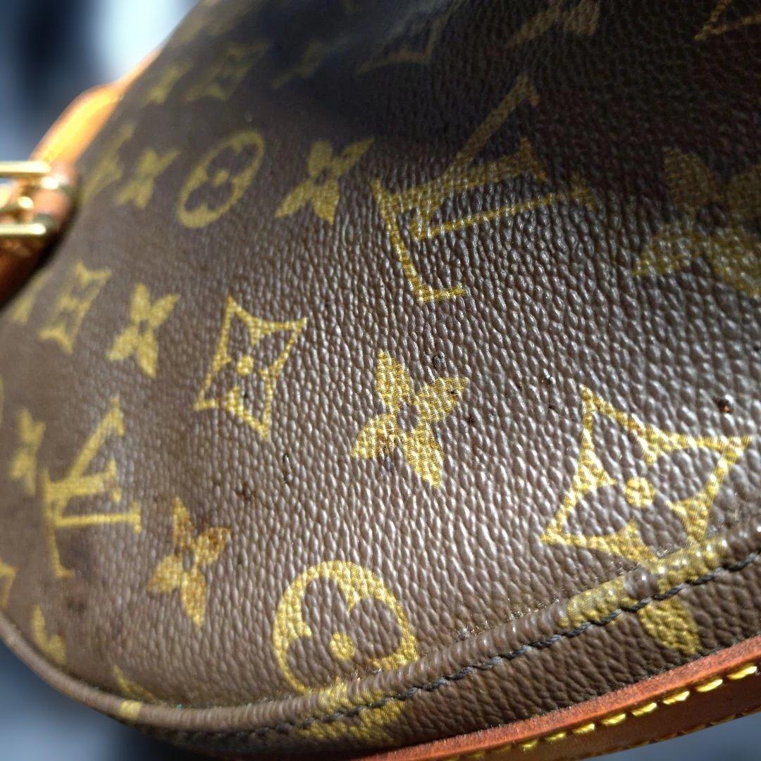 LOUIS VUITTON ショルダーバッグ　シャンティ　モノグラム