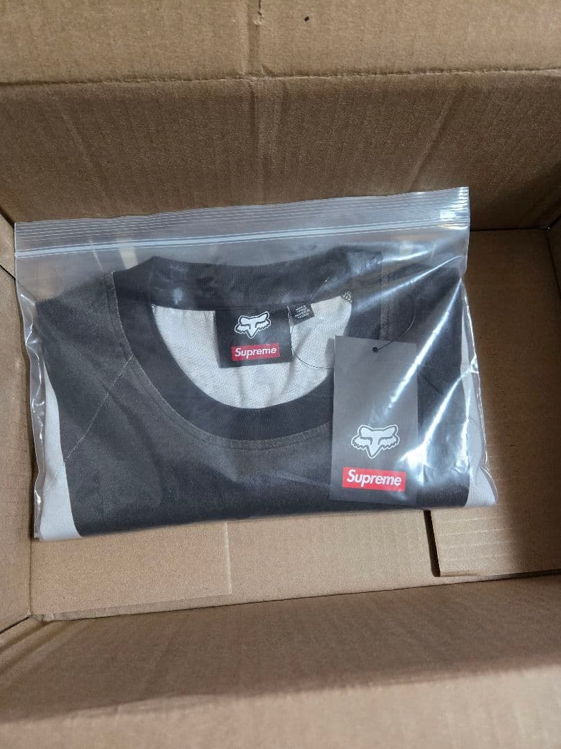 シュプリーム　フォックスレーシング　ロンt　LSトップ　Supreme