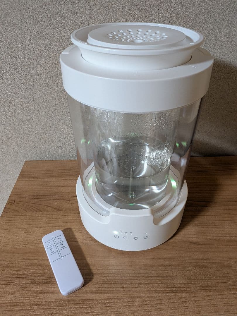 ぶ*お様 インスタで話題★スチーム式加湿器、今月13日に購入後、試し使用のみ。