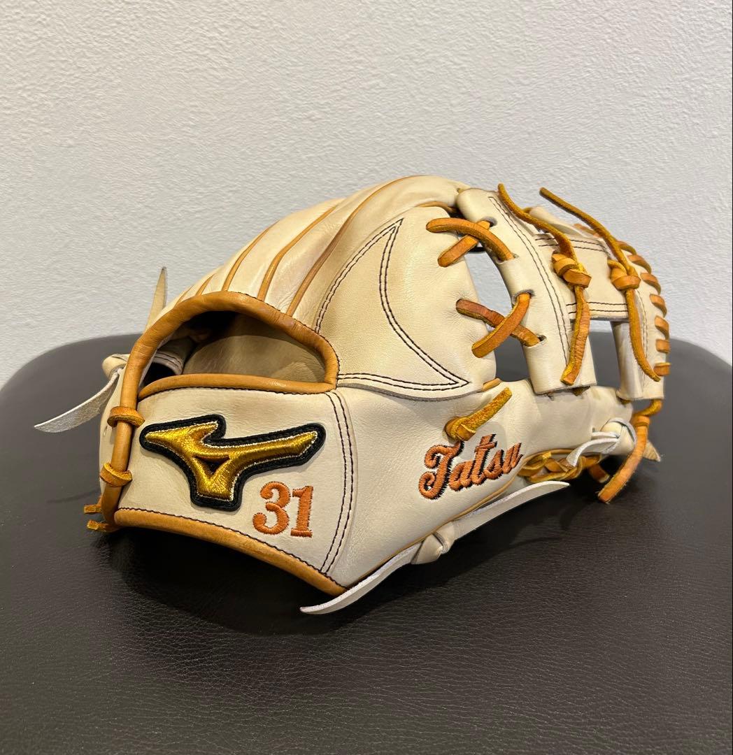 DeNA 柴田選手　グローブ