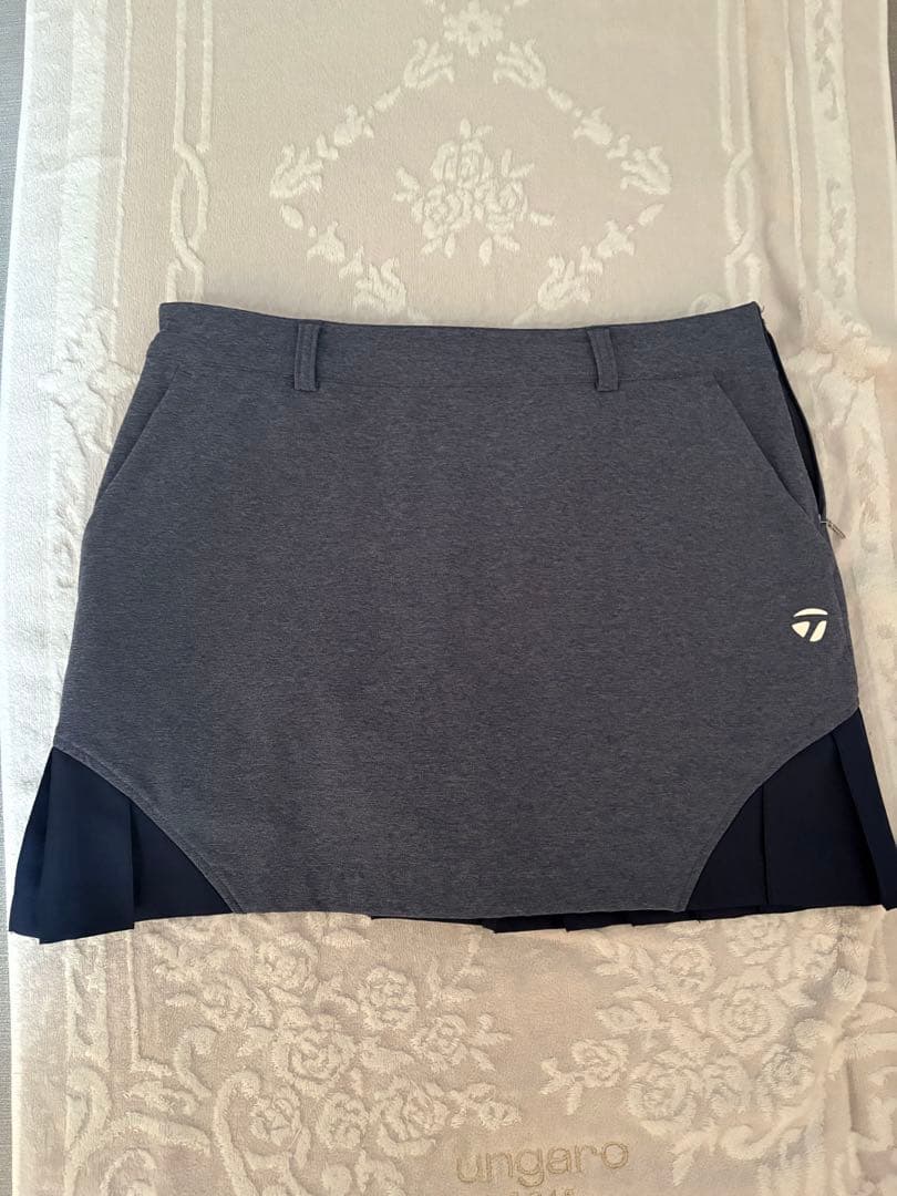 TaylorMade テーラーメイド セット パーカー L スカート M 裏起毛