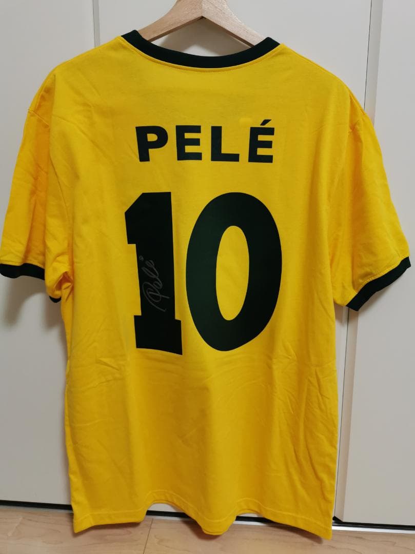 ペレ 直筆サインユニフォーム　証明書付 Pele autograph
