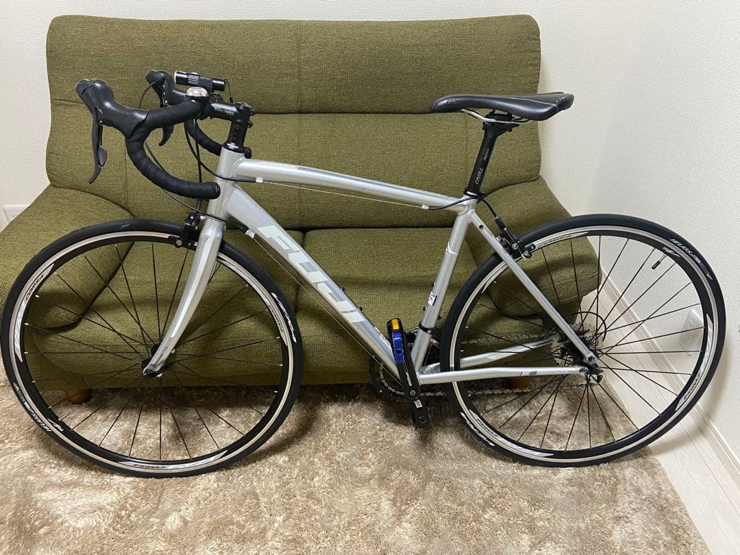 【美品】【福岡直接引き渡し希望】FUJI ロードバイク　自転車