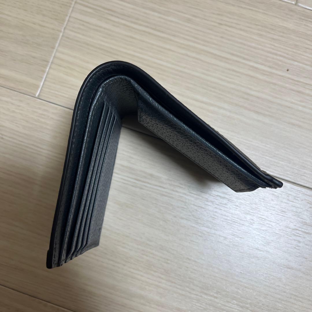 GUCCI 2つ折り財布