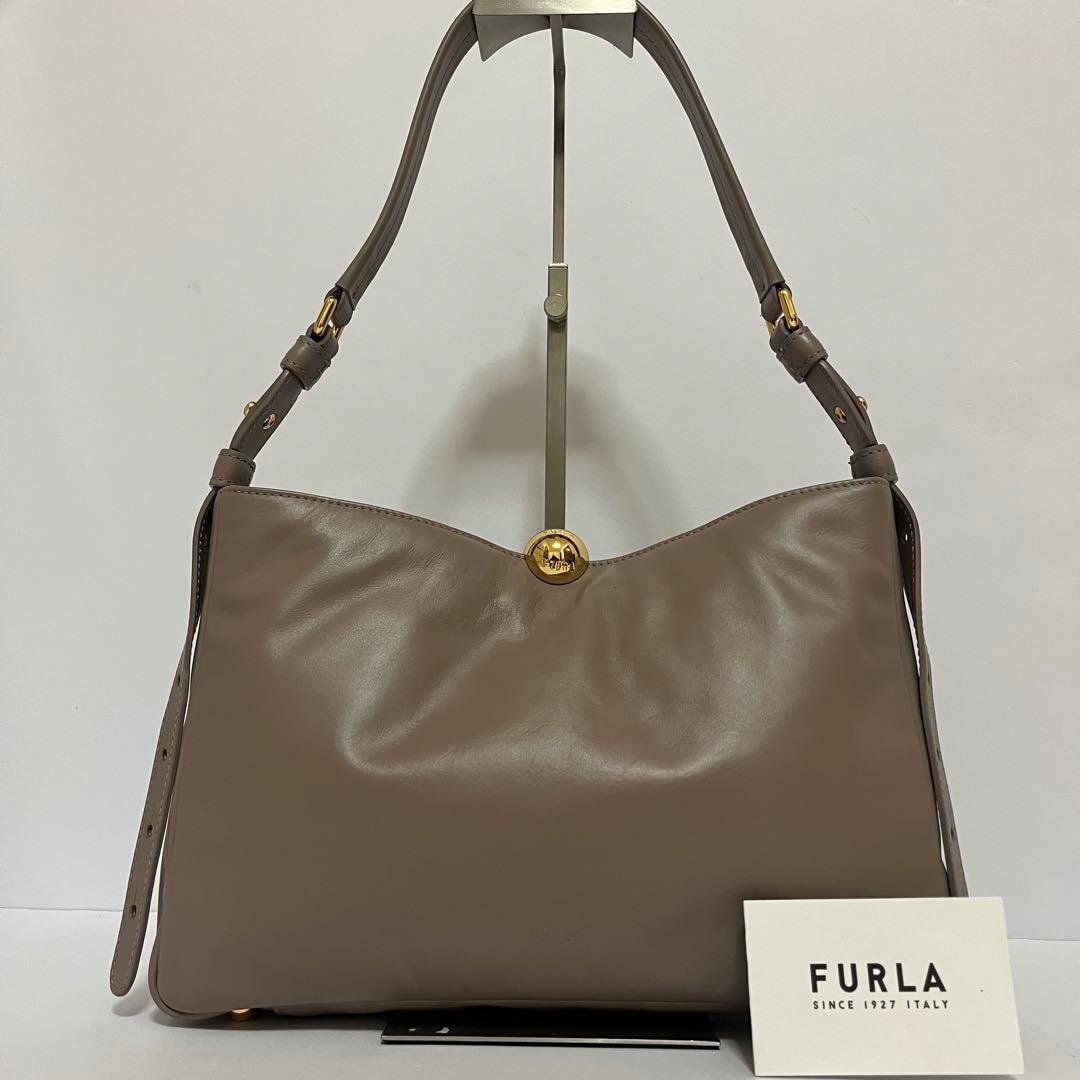 現行モデル✨美品✨フルラ　スフェラ　ワンショルダー　ハンドバッグ　ソフトレザー