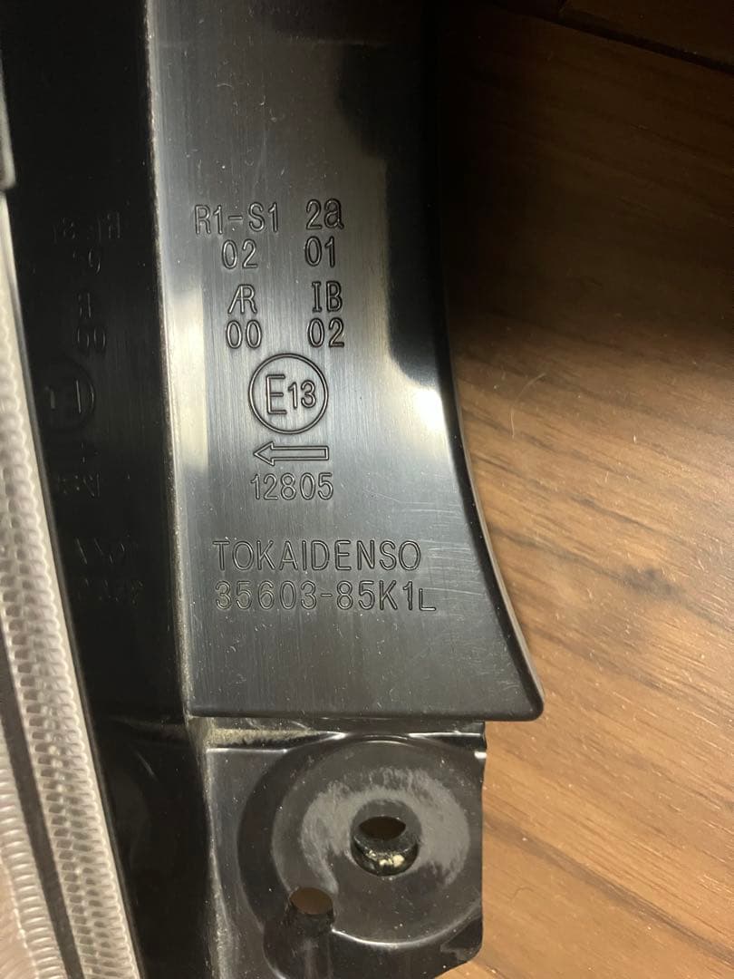 seikai　 スズキ　ラパン　ショコラ　左テールランプ