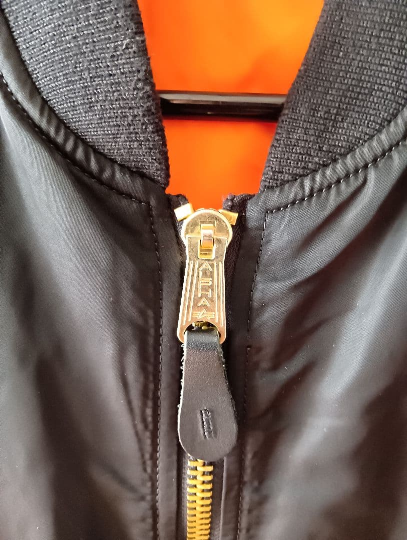 ALPHA INDUSTRIES MA-1 ヘリテージコレクション　Mサイズ