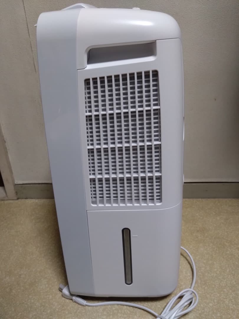 シャープ 衣類乾燥 除湿機 CM-S100