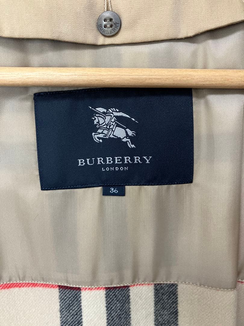 未使用バーバリートレンチコート 36 ベージュ　チェック裏地