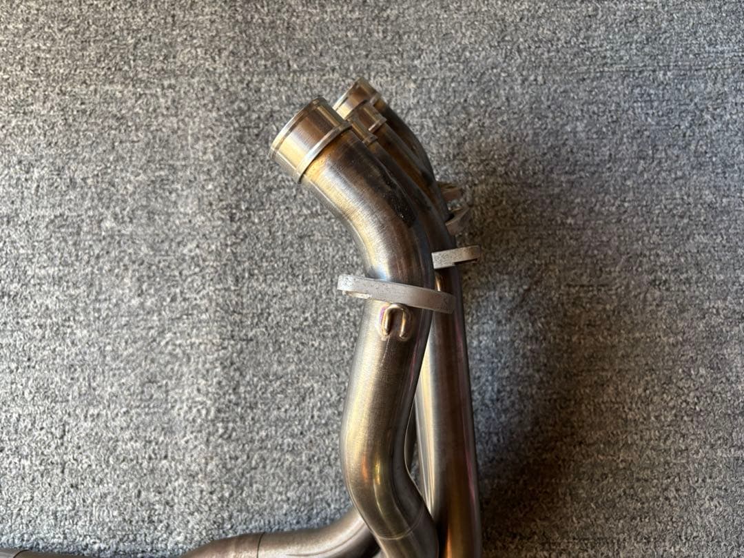 AKRAPOVIC/アクラポヴィッチ カワサキ Z900RS エキパイ