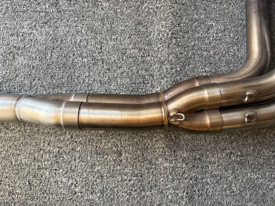 AKRAPOVIC/アクラポヴィッチ カワサキ Z900RS エキパイ