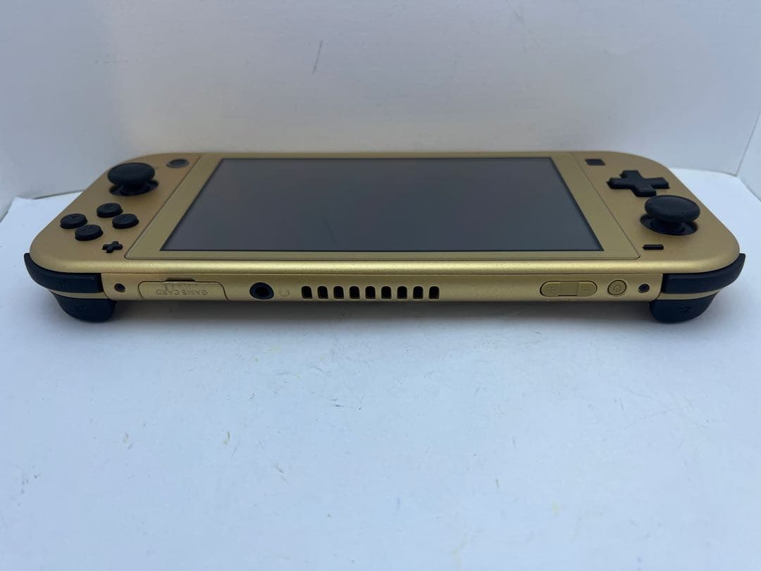 1美品　任天堂　Switch Lite 本体　ハイラルエディション　付属品無し