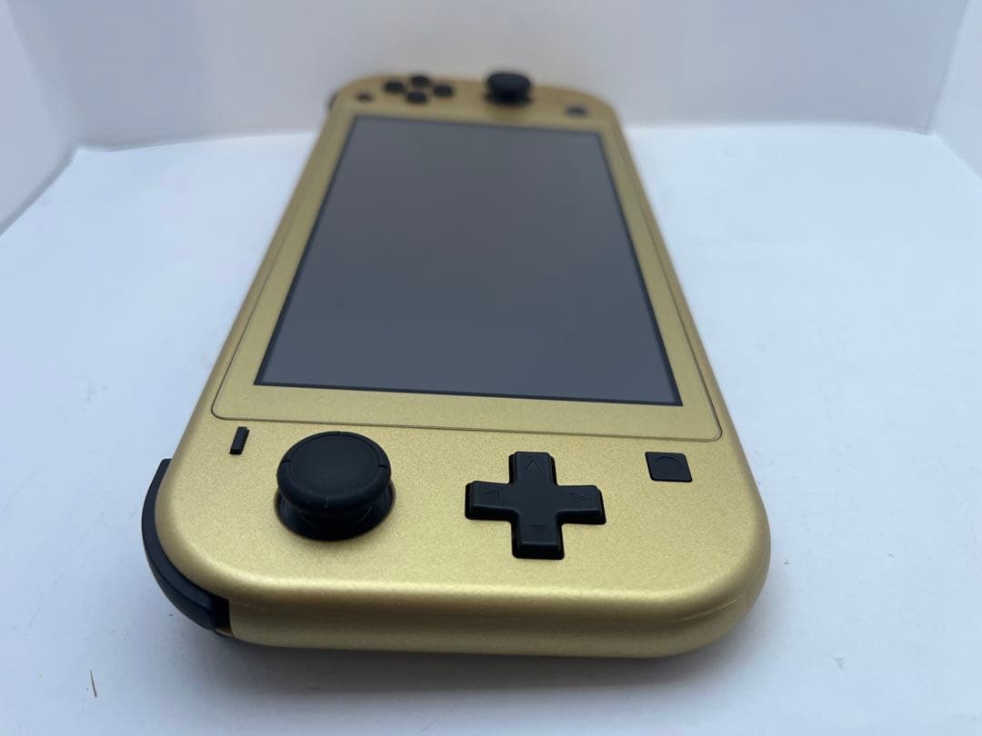 1美品　任天堂　Switch Lite 本体　ハイラルエディション　付属品無し