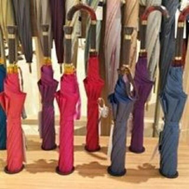 新品タグ付　セレブ傘　 シルク 27,000円　月装 　uv雨傘 京都 高級傘