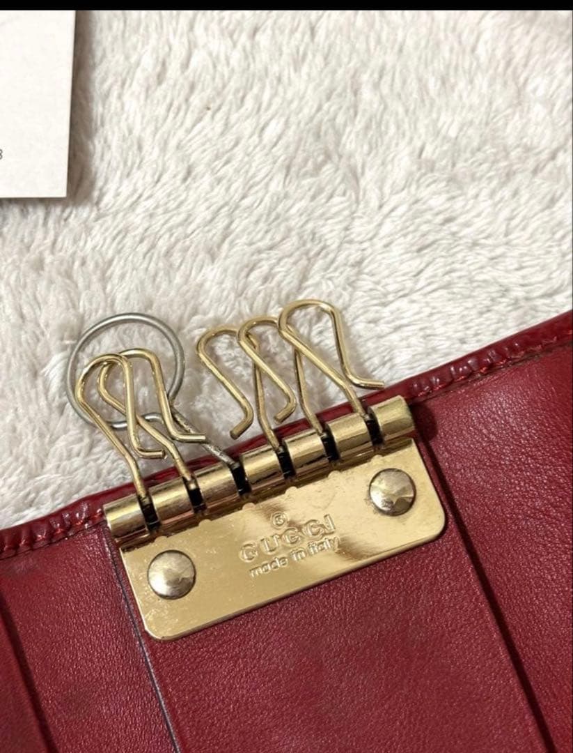GUCCI グッチ　赤 6連エナメルキーケース ハート金具(ショップカード付き)
