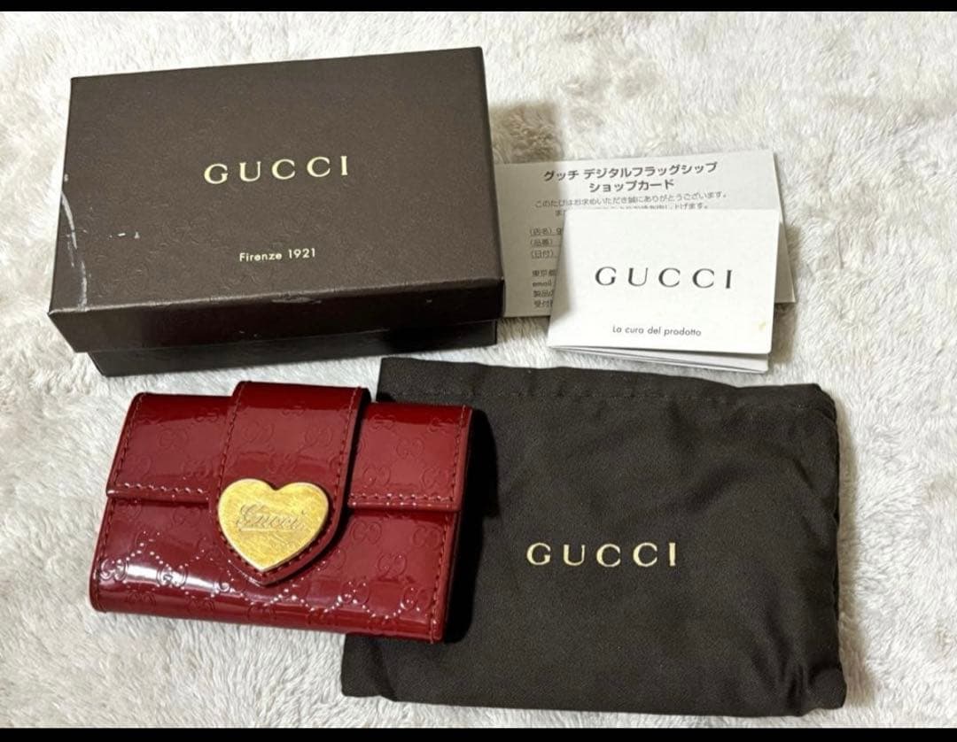 GUCCI グッチ　赤 6連エナメルキーケース ハート金具(ショップカード付き)