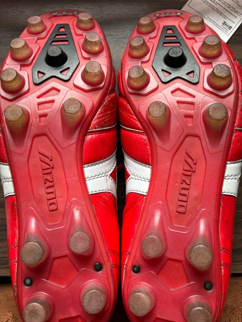 Mizuno モレリア レッド スパイクシューズ