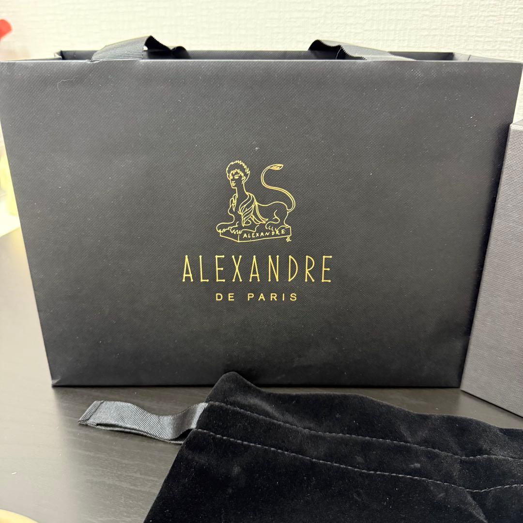 美品ALEXANDRE DE Paris カチューシャ　ベージュ